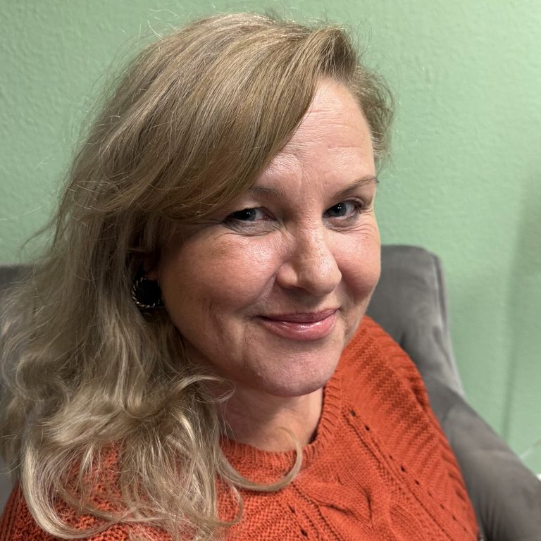 Friseur Hanau, Hanau Friseur, Friseur Bruchköbel, Frisör Hanau, Friseur in Hanau, Friseur Hanau ohne Termin, Friseursalon Hanau,  Guter Friseur Hanau, Hanau Friseur Herren, Hanau Friseur Damen, Friseur Erlensee, Friseur Maintal, Bruchköbel Friseur, Herrenfriseur Hanau, Wohnzimmer Friseur, Damen Friseur Hanau, Damenfriseur Hanau, Erlensee Friseur